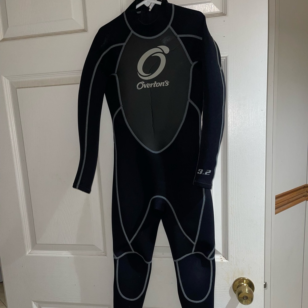 Overtons full body wetsuit child
